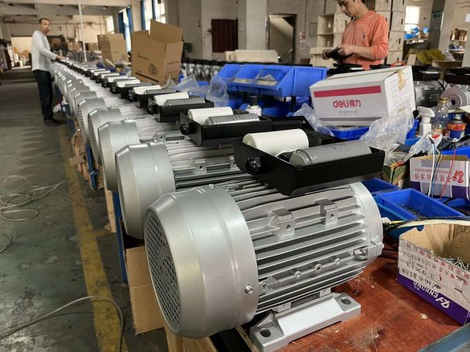 موتور ضد آب 220 ولت ولتاژ متناوب 60 هرتز B35 اندازه فلنج 0.09HP / 0.06KW برای ماشین قهوه تجاری 1