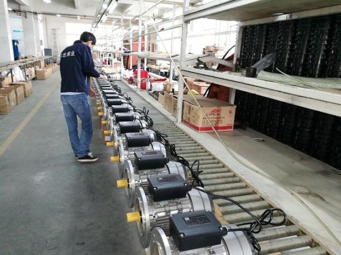 5.5KW 4HP سه فاز الکتریکی موتور حشره مرد 380V AC ولتاژ 50Hz ضد آب 5KW قدرت نامی برای ماشین تمیز کردن 14